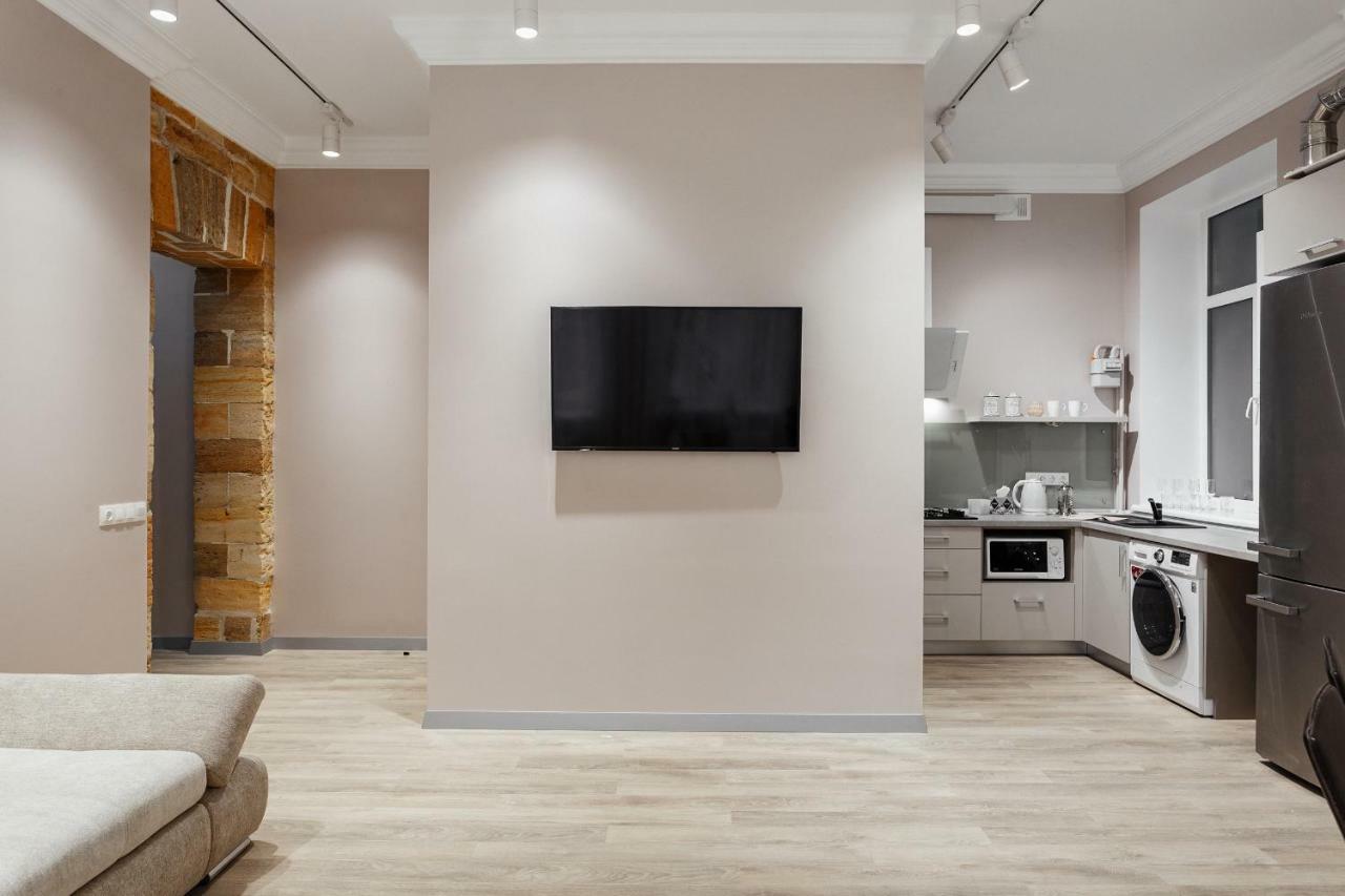 Central Barkar Apartments 敖德萨 外观 照片