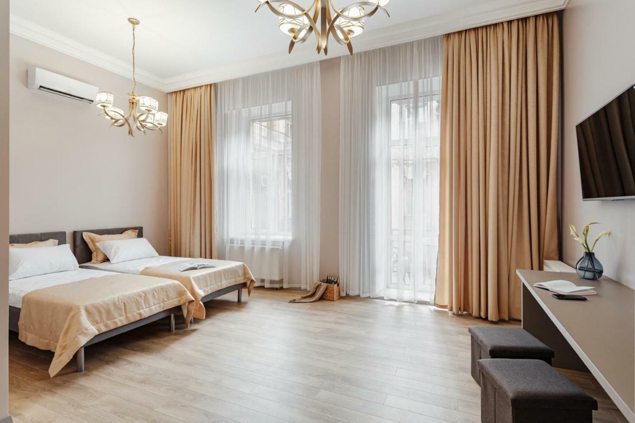 Central Barkar Apartments 敖德萨 外观 照片