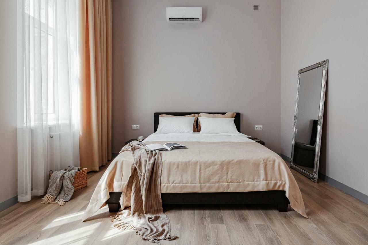 Central Barkar Apartments 敖德萨 外观 照片